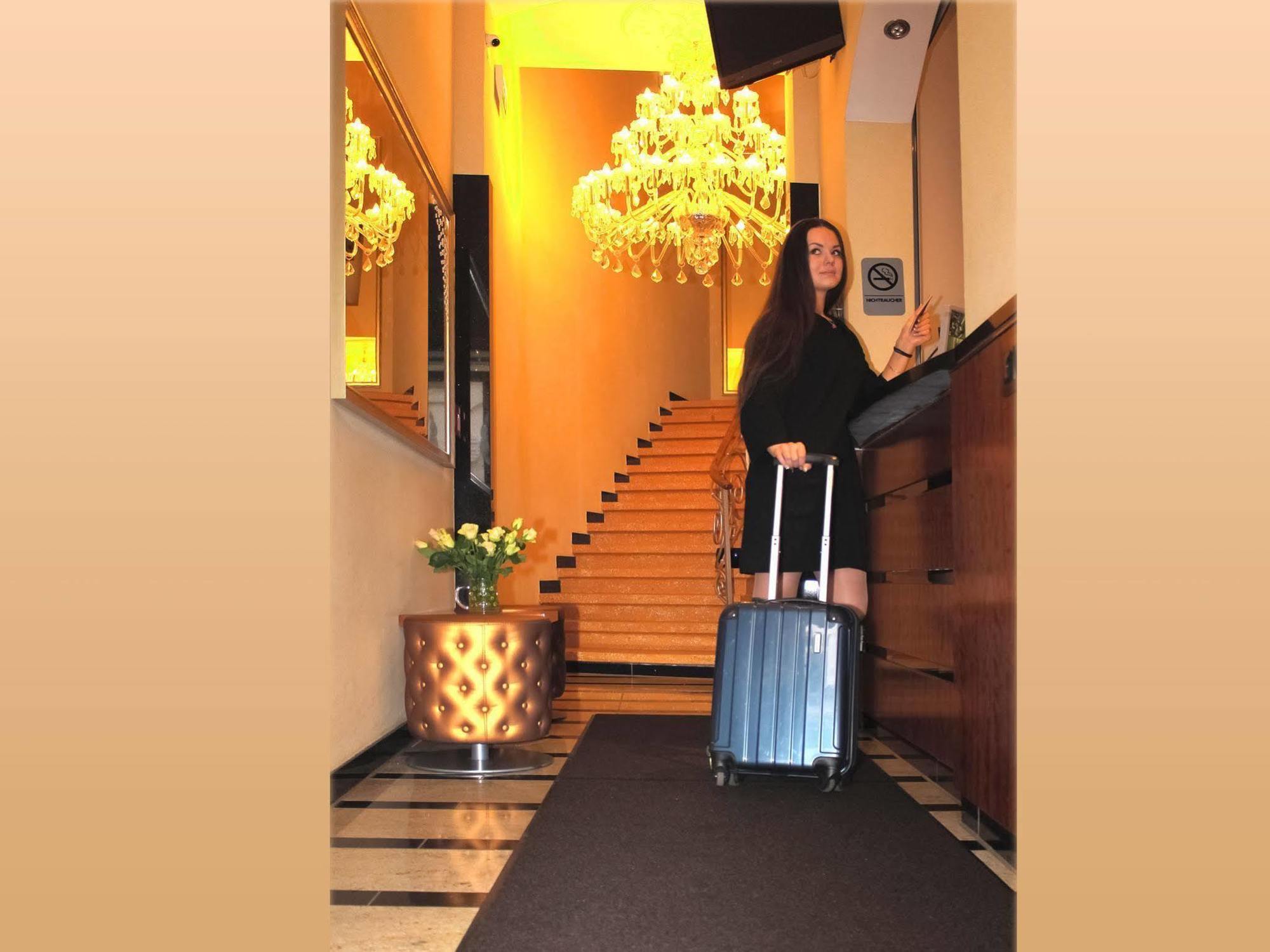 Hotel Expo Frankfurt City Centre Frankfurt am Main Exterior photo