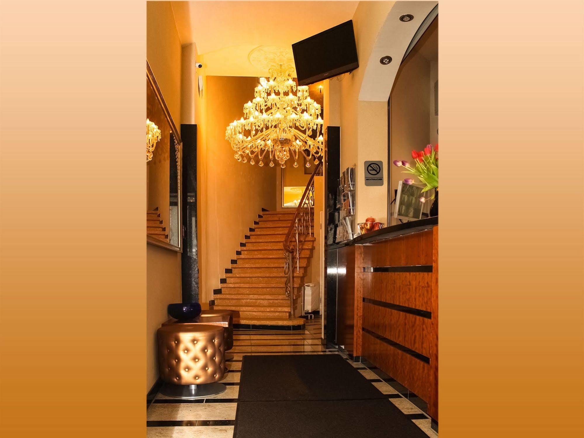 Hotel Expo Frankfurt City Centre Frankfurt am Main Exterior photo